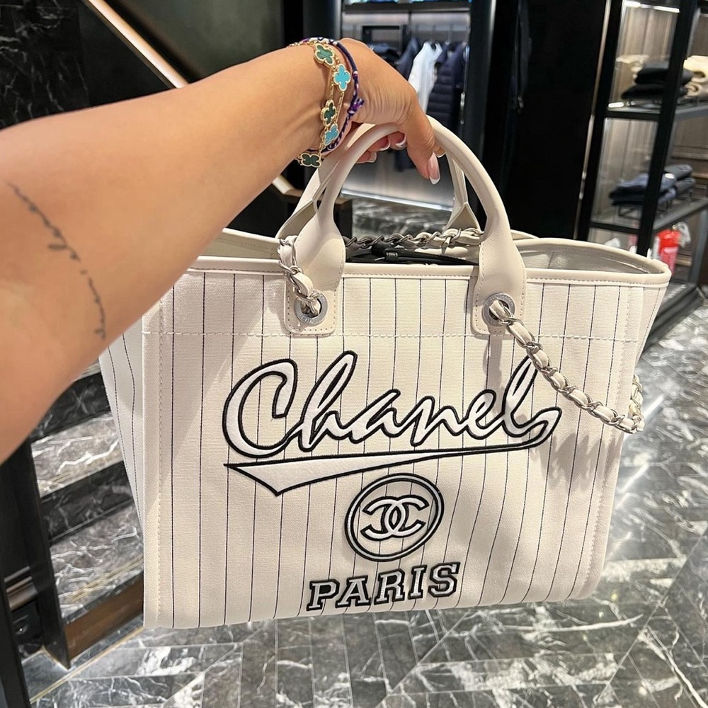 Chanel 23p white Deauville tote bag